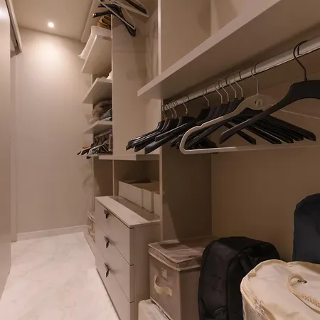 Gialo Vibe Apartment *